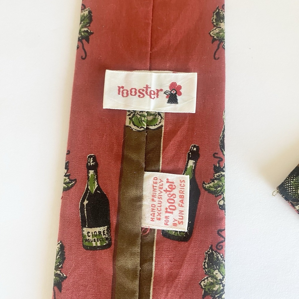 Vtg Rooster Square End Tie Carte des Vins French Wine List Hand Printed Cotton - Picture 6 of 6